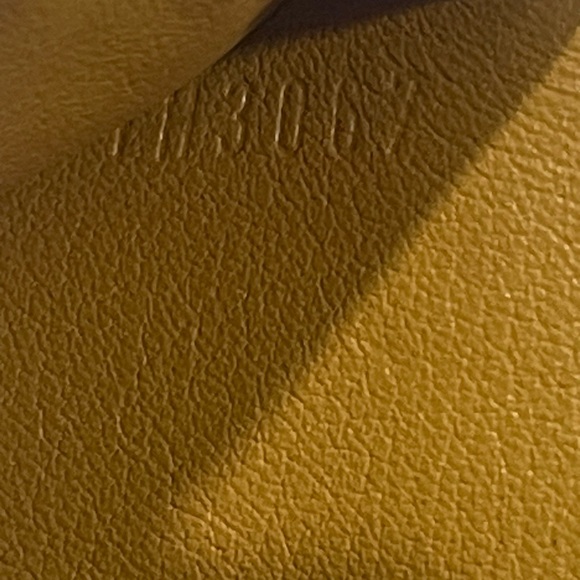 ❌SOLD❌Louis Vuitton Blue Denim Monogram Wallet with Gold Hardware - Picture 13 of 13